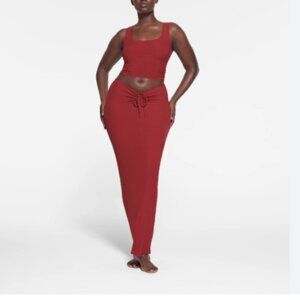 Skims Soft Lounge Ruched Long Skirt in Brick Size L - only worn once